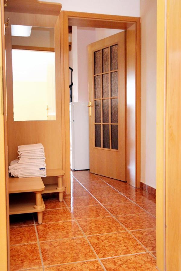 Apartments With A Swimming Pool Jadranovo, Crikvenica - 3238 Exterior foto